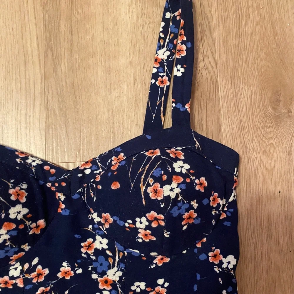 Blue floral crop top - Picture 3 of 5
